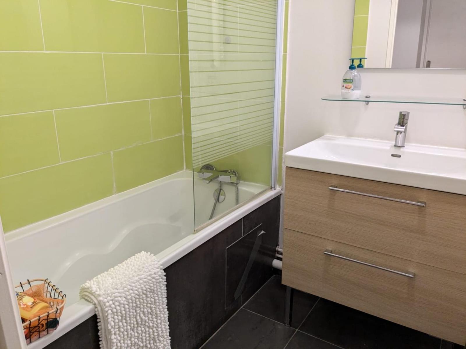Appartement F3 Proche Disneyland Бюсси-Сен-Жорж Экстерьер фото